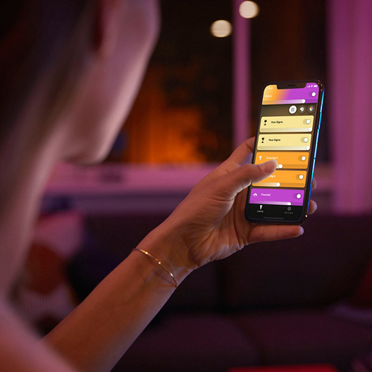 philips-hue-wca-9w-a60-e27-feature-2