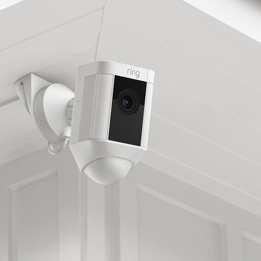 ring-spotlight-wired-camera-feature-2