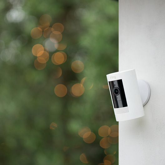 ring-stick-up-battery-camera-feature-3