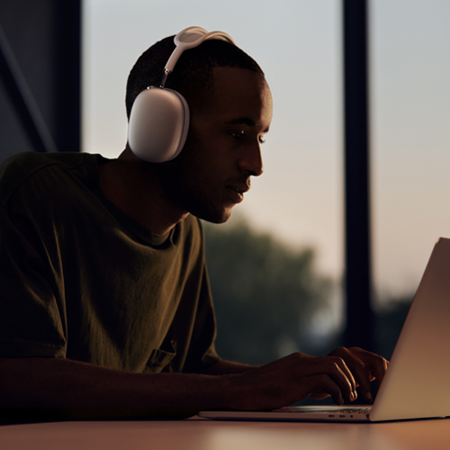 apple-ipod-max-sounds-like-an-epiphany-500x500