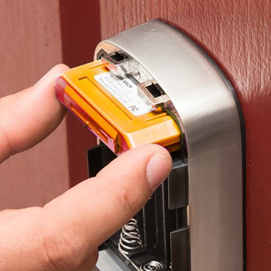 assure-smart-lock-feature-2